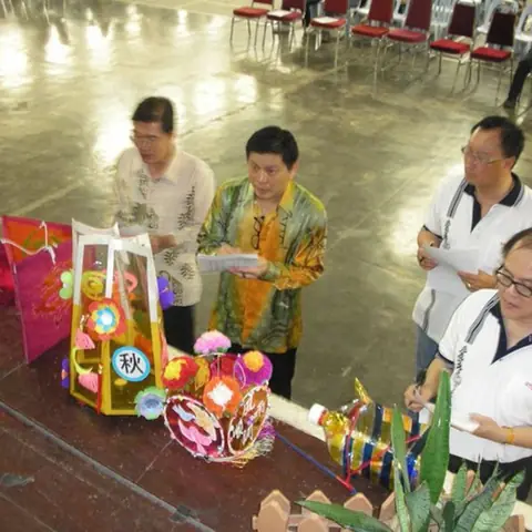 2011-mid-autumn-festival-1 72