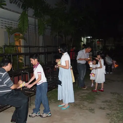 2012-mid-autumn-1 143
