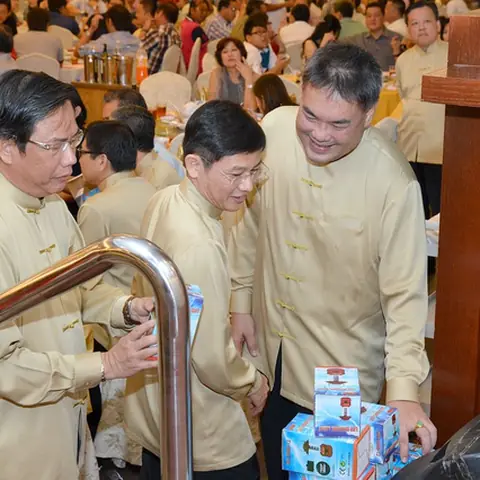 2012-stoba-annual-dinner-1 83