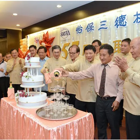 2012-stoba-annual-dinner-1 112