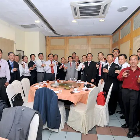 2013-committee 12