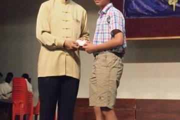 OLYMPUS DIGITAL CAMERA