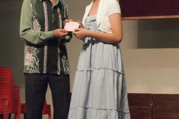 OLYMPUS DIGITAL CAMERA