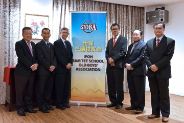 31531755_2125439544353150_6553698602785439744_o